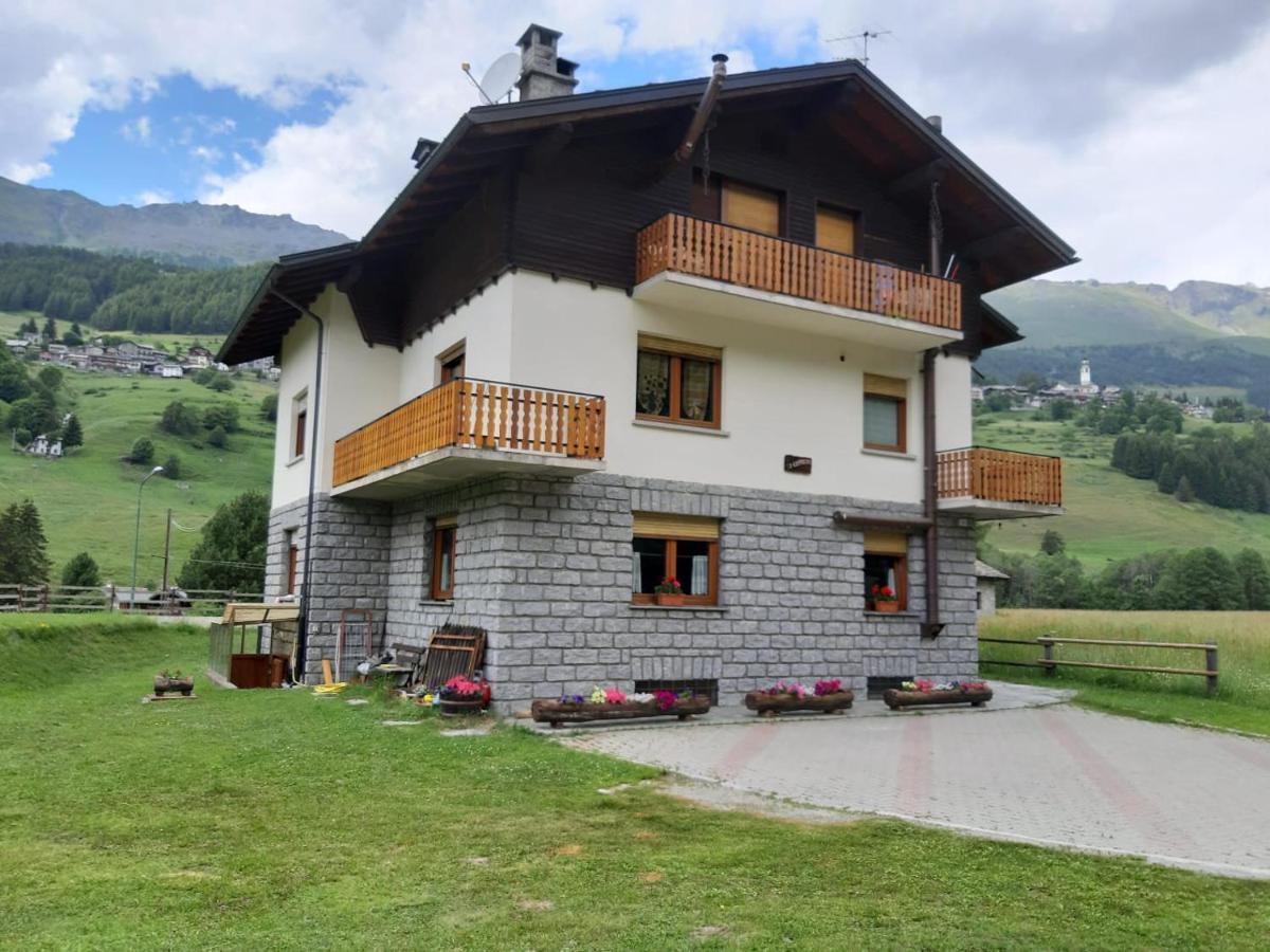 La Rondine - Appartamento Panoramico 6 Posti Letto In Villetta Champoluc Εξωτερικό φωτογραφία